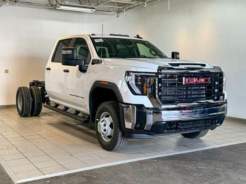 2026 GMC Sierra 3500 Base