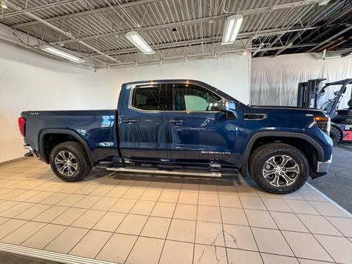 2022 GMC Sierra 1500 SLE
