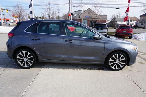 2018 Hyundai Elantra GT Base