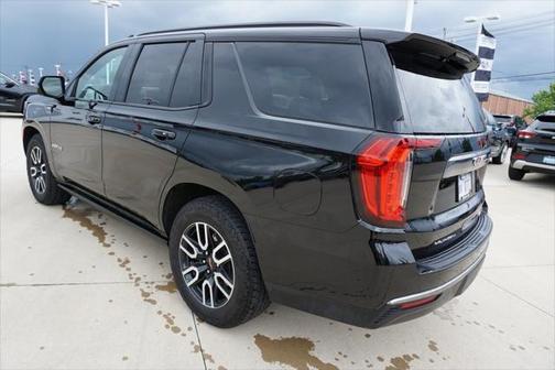 2024 GMC Yukon 4WD AT4