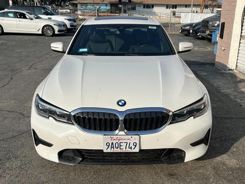 2022 BMW 330 330i
