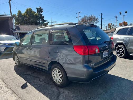 2007 Toyota Sienna CE