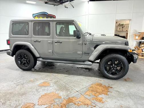 2022 Jeep Wrangler Unlimited Sahara