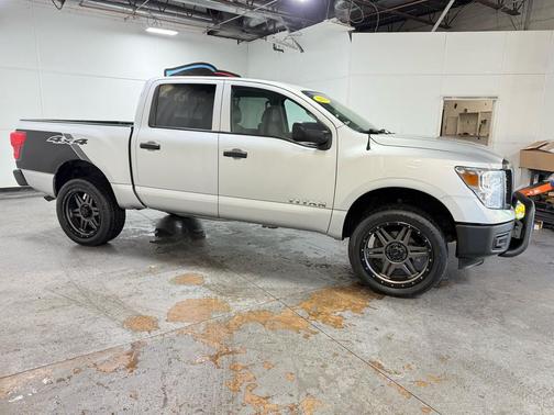 2018 Nissan Titan S