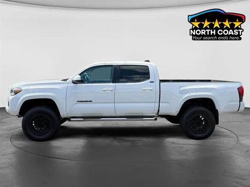 Midnight Black Metallic 2020 Toyota Tacoma TRD Sport