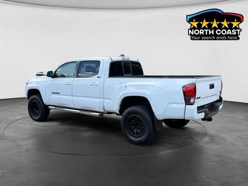 Midnight Black Metallic 2020 Toyota Tacoma TRD Sport