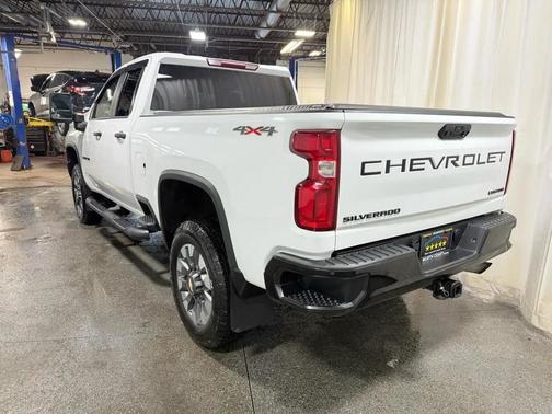 2021 Chevrolet Silverado 2500 Custom