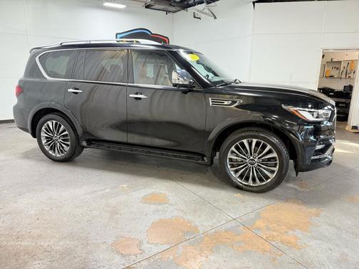 2021 INFINITI QX80 SENSORY AWD