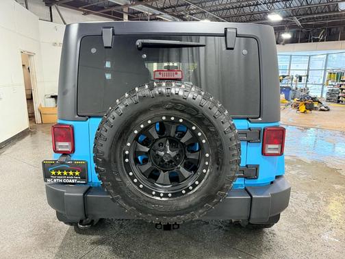 2017 Jeep Wrangler Unlimited Sahara