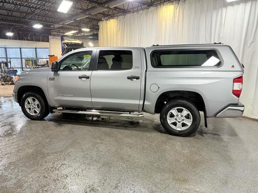 2016 Toyota Tundra SR5
