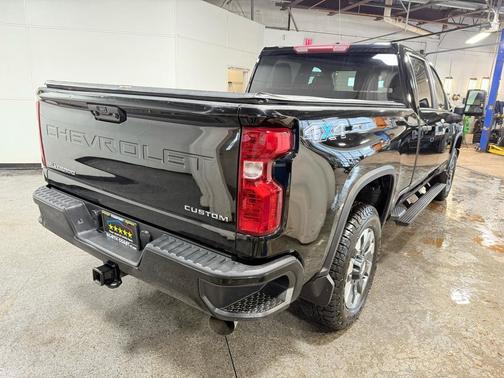 2022 Chevrolet Silverado 2500 Custom