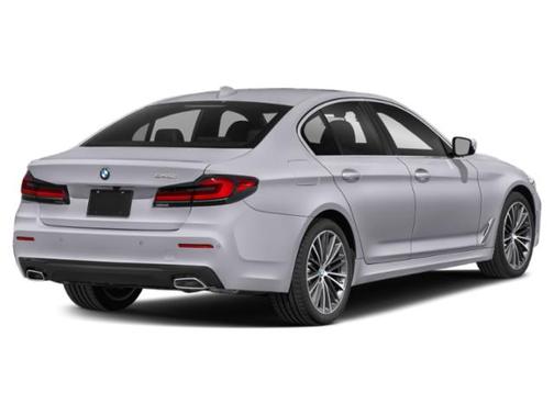 Skyscraper Gray Metallic 2023 BMW 540 i
