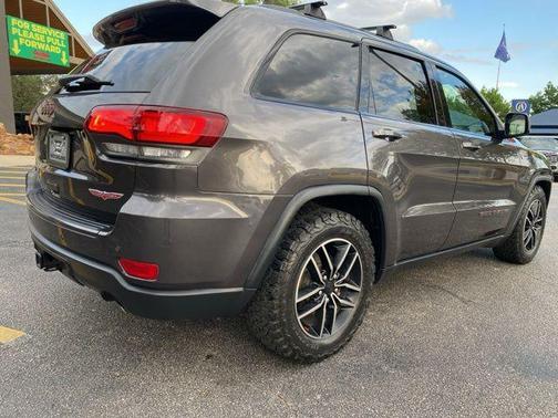2019 Jeep Grand Cherokee Trailhawk