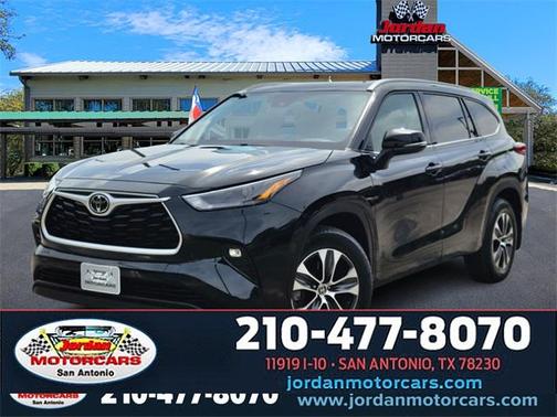 2022 Toyota Highlander XLE