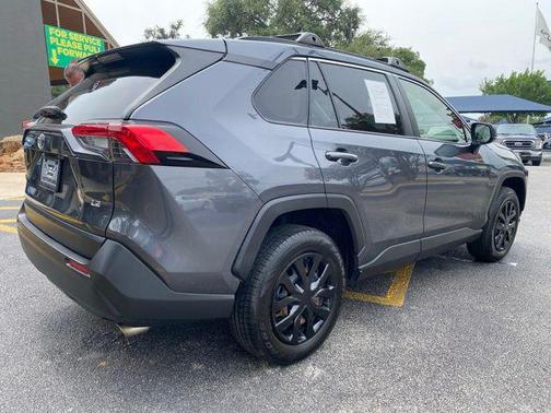 Magnetic Gray Metallic 2020 Toyota RAV4 LE
