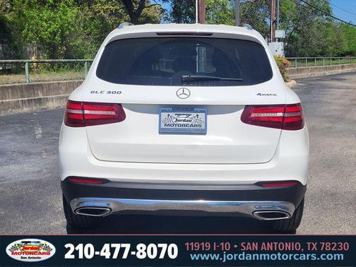 2017 Mercedes-Benz GLC 300 4MATIC