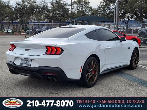 2024 Ford Mustang GT Premium