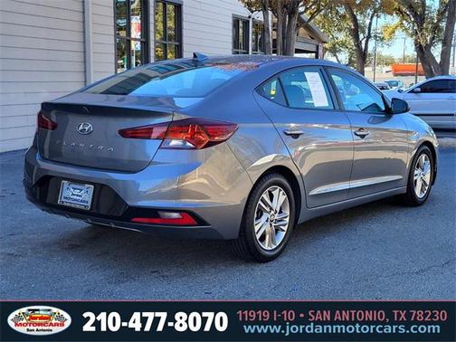 2019 Hyundai ELANTRA SEL
