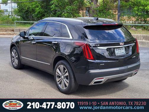 2022 Cadillac XT5 Premium Luxury