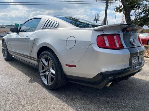 2010 Ford Shelby GT500 Base