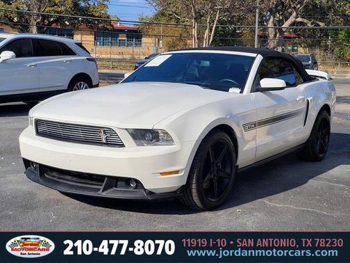 2011 Ford Mustang GT Premium