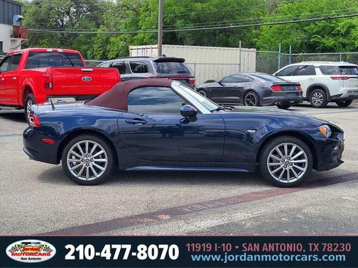 2018 FIAT 124 Spider Base