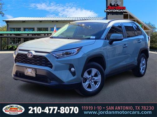 2020 Toyota RAV4 Hybrid XLE