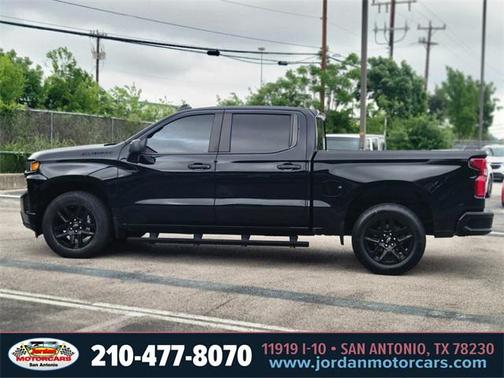 2022 Chevrolet Silverado 1500 Custom