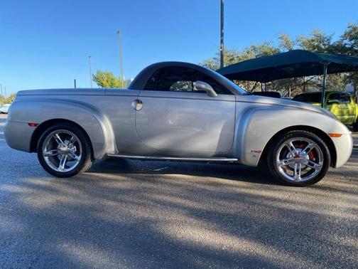 2006 Chevrolet SSR Base