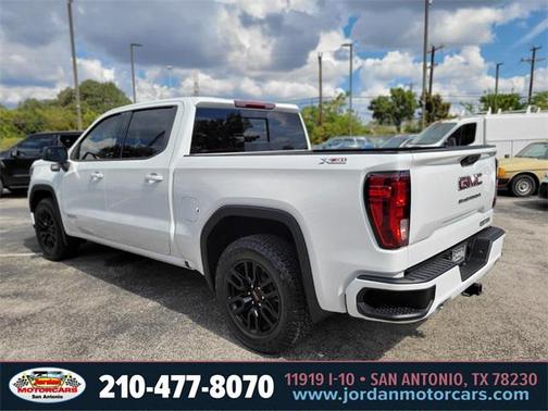 2025 GMC Sierra 1500 Elevation