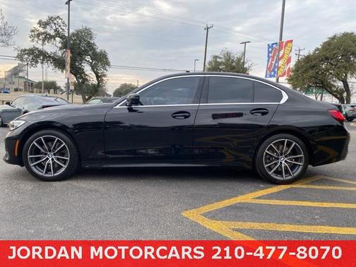2019 BMW 330 330i