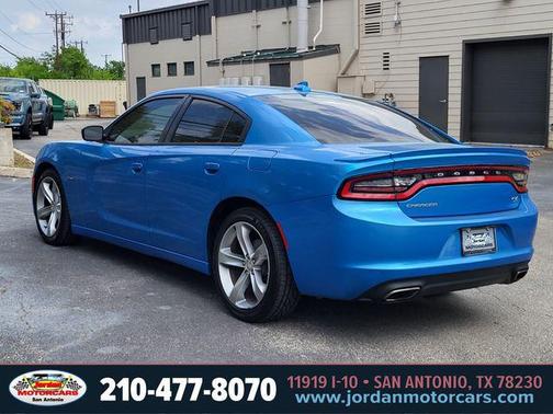 B5 Blue Pearlcoat 2016 Dodge Charger R/T