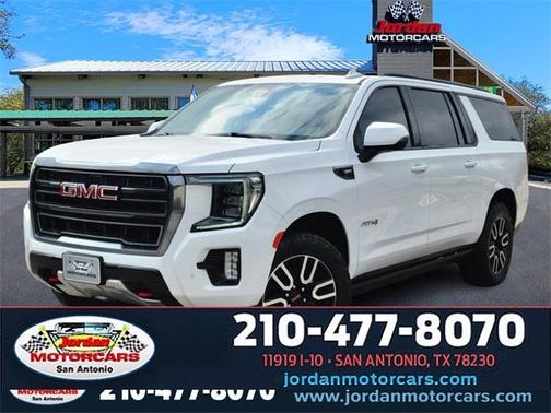 2022 GMC Yukon XL 4WD AT4