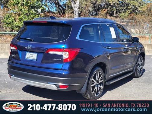 2019 Honda Pilot Touring 8-Passenger