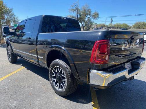 2025 RAM 2500 Limited Mega Cab 4x4 6'4' Box