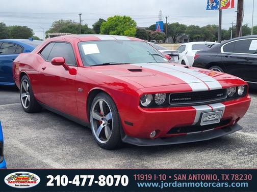Redline 3 Coat Pearl 2012 Dodge Challenger SRT8 392
