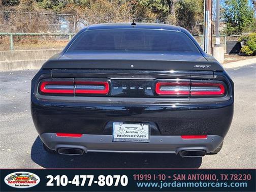 2015 Dodge Challenger SRT Hellcat