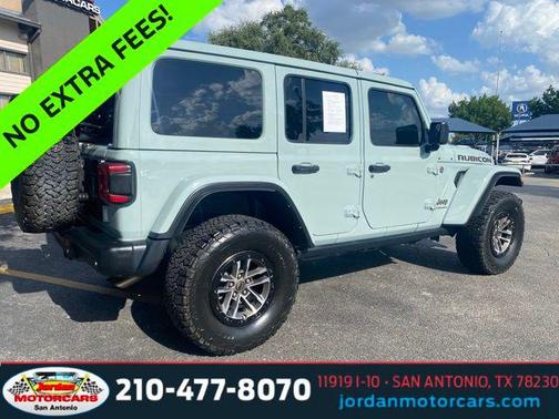 Earl Clearcoat 2024 Jeep Wrangler Rubicon 392