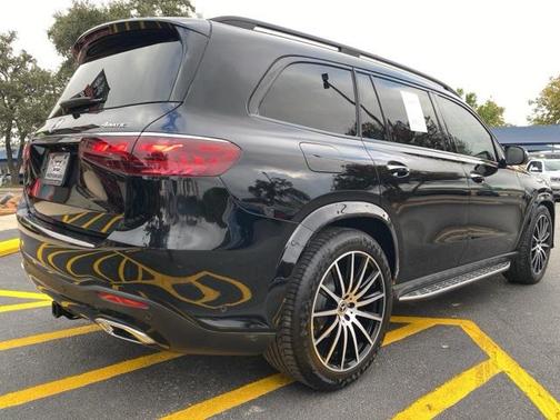 2024 Mercedes-Benz GLS 450 4MATIC