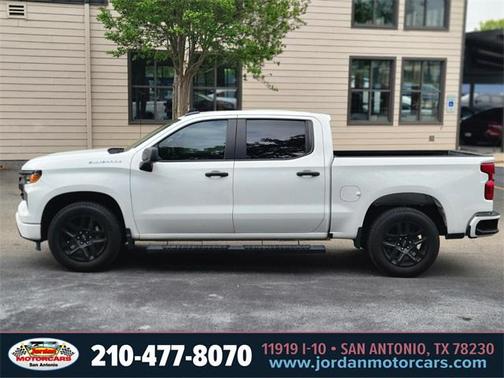 2024 Chevrolet Silverado 1500 Custom