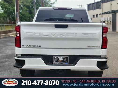 2024 Chevrolet Silverado 1500 Custom