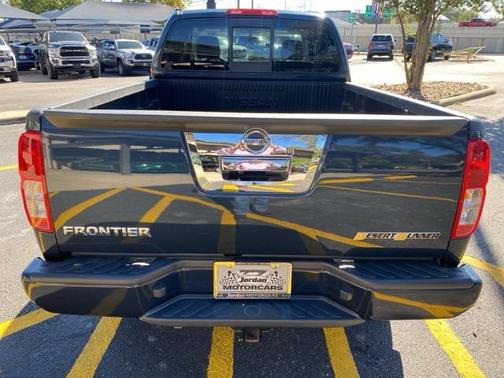 2018 Nissan Frontier Desert Runner