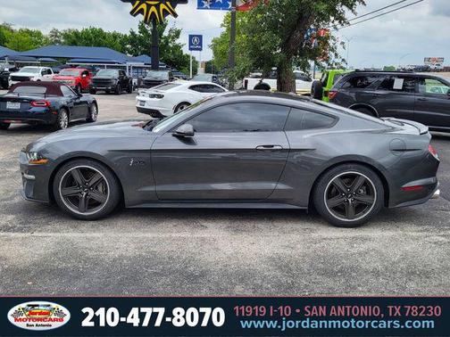 Magnetic 2018 Ford Mustang GT Premium