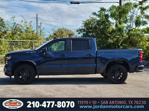 2023 Chevrolet Silverado 1500 Custom