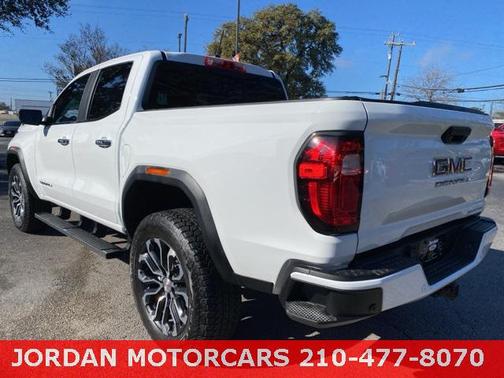 2024 GMC Canyon Denali