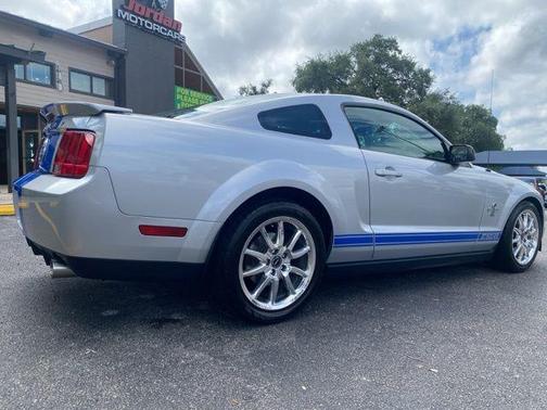 Brilliant Silver Clearcoat Metallic 2009 Ford Shelby GT500 Base
