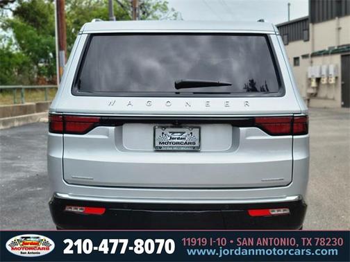 2022 Jeep Wagoneer Series III 4x4