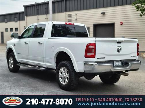 2022 RAM 2500 Laramie Crew Cab 4x4 6'4' Box