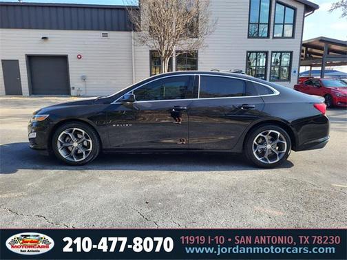 2023 Chevrolet Malibu FWD 1LT