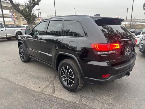 2020 Jeep Grand Cherokee Trailhawk